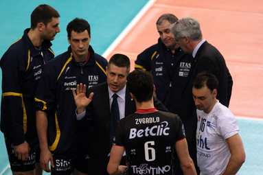 Terminy Serie A i Superligi