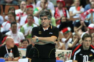 Raul Lozano zwolniony