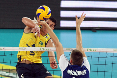 Możdżonek na trybunach