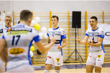 Siatkarze biorą sprawy w swoje ręce