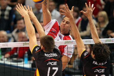 Prestiżowa konfrontacja w hali na Podpromiu