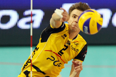 Memoriał Zdzisława Ambroziaka: PGE Skra i Arkas w finale