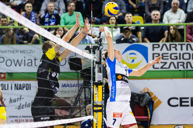 Sobota z PlusLigą: Cerrad Czarni Radom - LOTOS Trefl Gdańsk 2:3