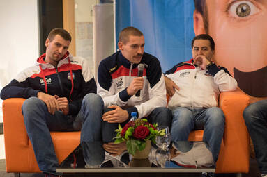 Ambasadorzy akcji „Movember” - ZAKSA w Odrzańskich Ogrodach