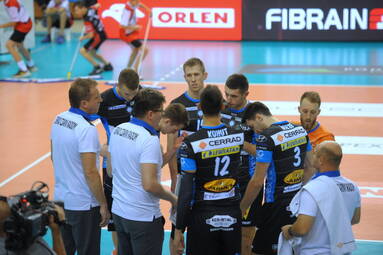 Cerrad Czarni Radom w drużynie Szlachetnej Paczki