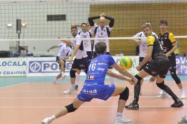 LM: SCM Universitatea Craiova - PGE Skra Bełchatów 3:1
