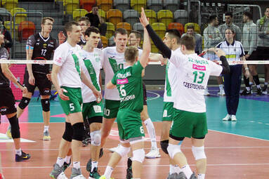 Sobota z PlusLigą: AZS Częstochowa - PGE Skra Bełchatów 1:3