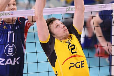 Woicki zostaje w Skrze