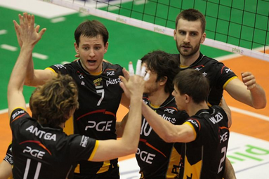 Charytatywne granie w Pionkach