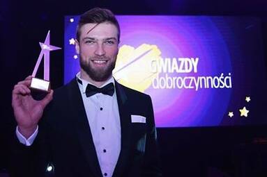 Andrzej Wrona Gwiazdą Dobroczynności