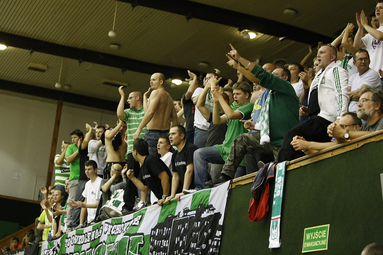 Wygrany sparing Wkręt-metu AZS