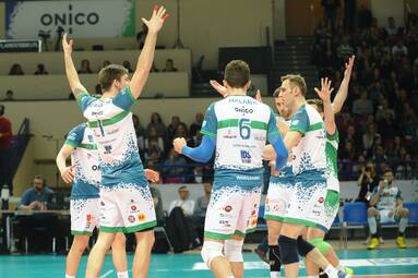 Sobota z PlusLigą: ONICO AZS Politechnika Warszawska - GKS Katowice 3:0