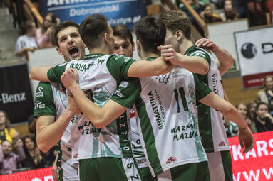 Batalia o play-off wciąż trwa