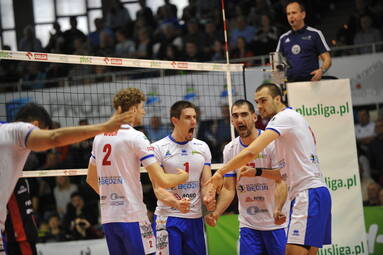 Finisz fazy zasadniczej w niedzielę - MKS jedzie do Polic