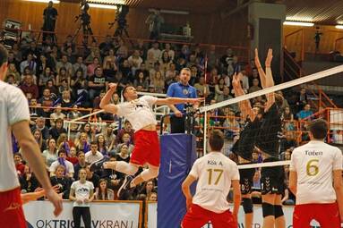 Reprezentant Słowenii przyjmującym MKS-u