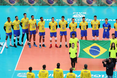 Final Six LŚ: Brazylia - USA 3:1. Canarinhos pierwszym finalistą