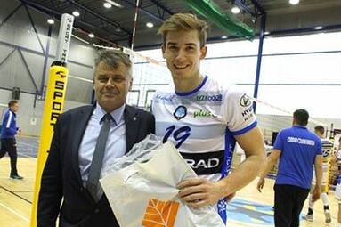 Cerrad Czarni i Indykpol AZS Olsztyn w finale Międzynarodowego Turnieju o Puchar Prezydenta Miasta Starachowice