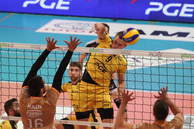 Piątek z PlusLigą: PGE Skra Bełchatów - Cuprum Lubin 3:0