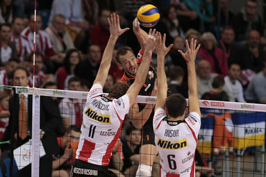 Kapitan i trenerzy już na miejscu