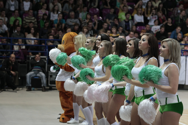 Siatkarskie atrakcje na Torwarze