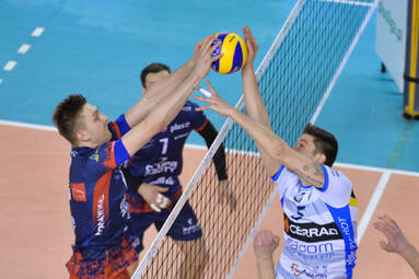 Galeria: Cerrad Czarni Radom - ZAKSA Kędzierzyn-Koźle 1:3