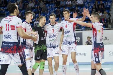 Sobota z PlusLigą: ZAKSA Kędzierzyn-Koźle - Trefl Gdańsk 2:3