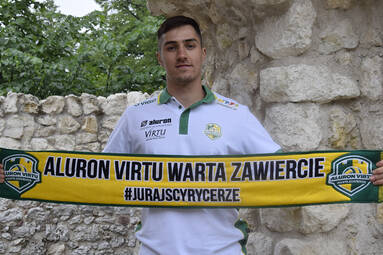 Mateusz Malinowski atakującym Jurajskich Rycerzy