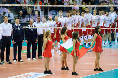 Kopernik z piłką do siatkówki i Kubiak w super samochodzie. Jak zmieniał się Memoriał Wagnera?