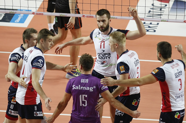 Dick Kooy: chłopaki muszą zrozumieć, że "Seba" jest teraz trenerem