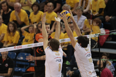 Takie mecze zawsze elektryzowały jastrzębskich fanów