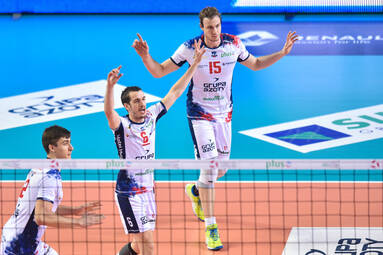 Toniutti i Deroo na dłużej z ZAKSĄ