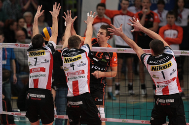 Kto zagra w Ankarze?