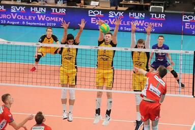 LM: PGE Skra Bełchatów - Greenyard Maaseik 2:3