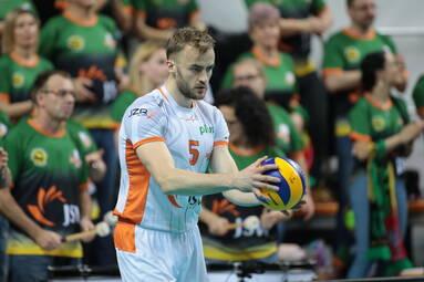 Jakub Bucki zostaje z Jastrzębskim Węglem na kolejny sezon