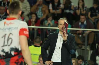 Czy piątkowe zwycięstwo doda sił mistrzom Polski?