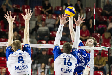 W weekend mecze o miejsca 5-11