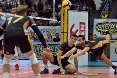 Giganci Siatkówki: PGE Skra uległa Powervolley Milano