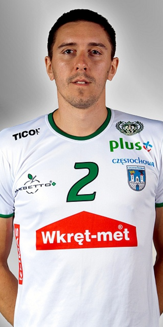 Adrian Hunek Adrian Hunek