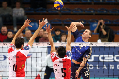 LM: Asseco Resovii - Paris Volley 2:3