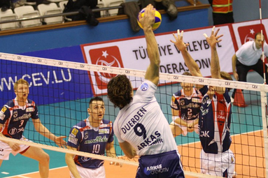 Puchar CEV: Arkas - ZAKSA 3:2