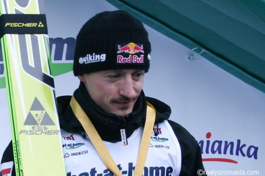 Adam Małysz lubi siatkówkę