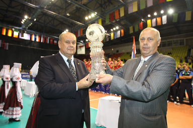 MEJ: Rosja ze złotym medalem