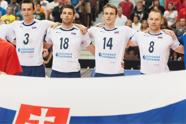 Wygrane siatkarzy Słowacji i Chin