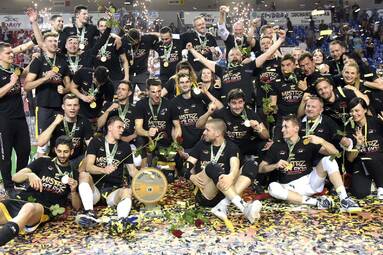 RetroPlusLiga (2017/2018): PGE Skra wróciła na tron