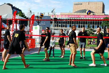 Siatkarze z odwiedzinami w Strefie!