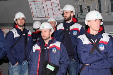 Siatkarze ZAKSY odwiedzili zakłady azotowe