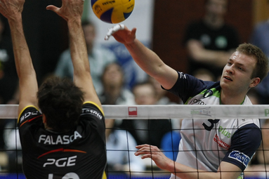 Wierzbowski dołączył do LOTOSU Trefla