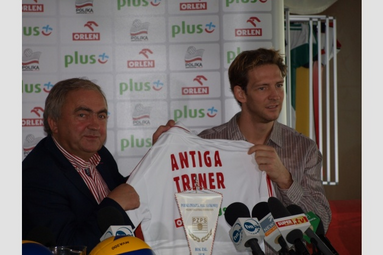 Stephane Antiga: z krytyką  poczekajcie do końca sezonu reprezentacyjnego