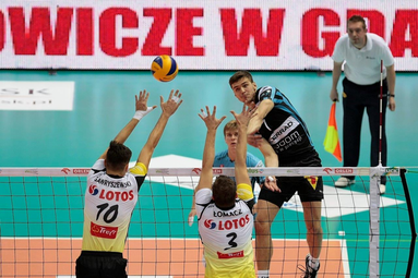 LOTOS Trefl - Cerrad Czarni 2:3