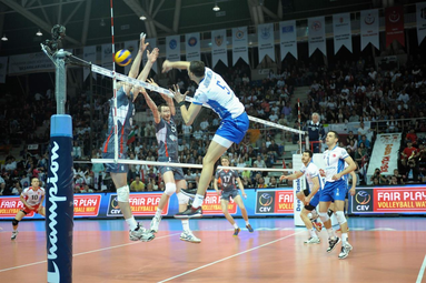 Juantorena i Sokołow w Halkbanku